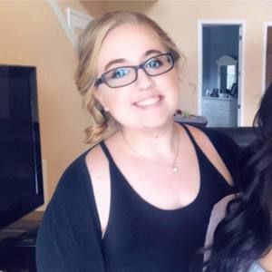 Meet your Posher, Abby